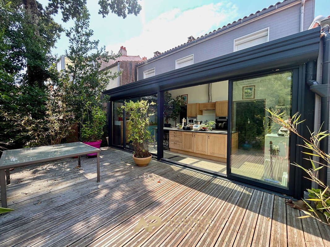 Maison à LA ROCHELLE