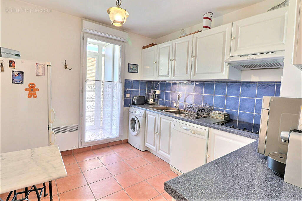 Appartement à MARSEILLE-12E