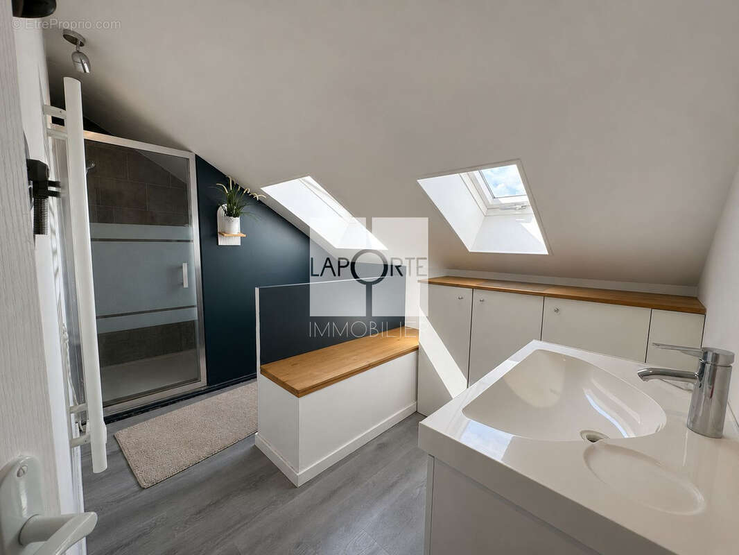 Maison avec deux logements indépendants - photo 6