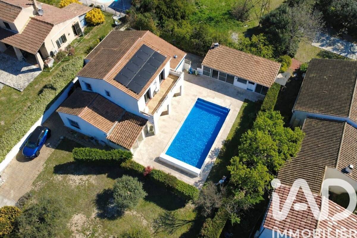 Photo 1 - Maison à ORGON