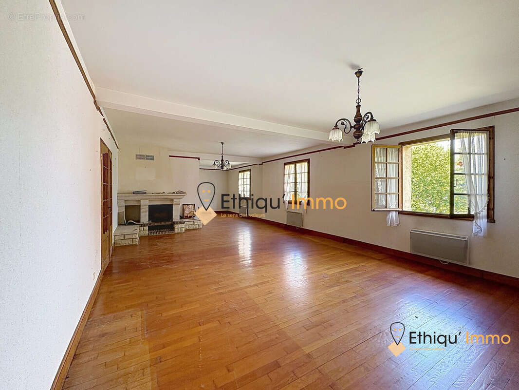 Maison 150 m² à Rosnay-L'hopital  - photo 5