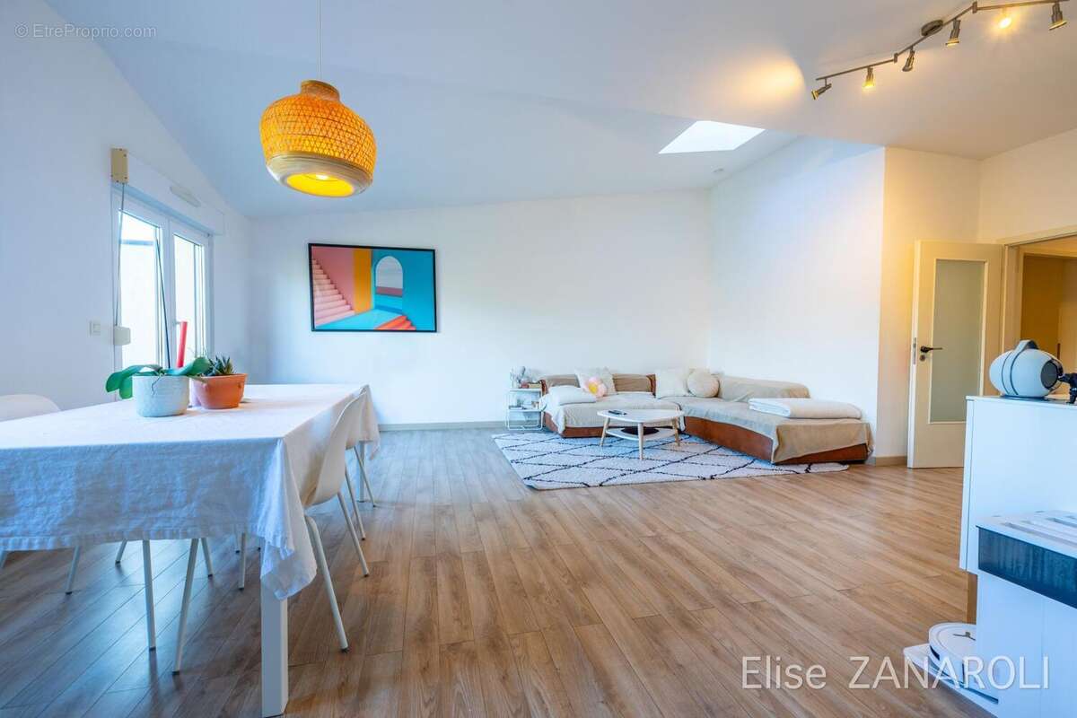 Appartement 90 m² à Zoufftgen  - photo 3