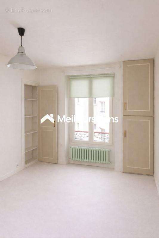Appartement à LEVALLOIS-PERRET
