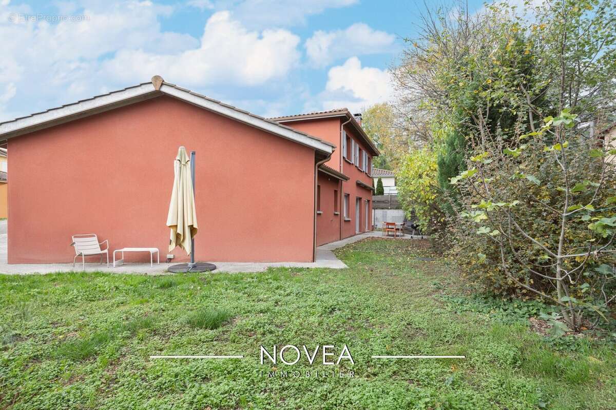 Maison à FRANCHEVILLE