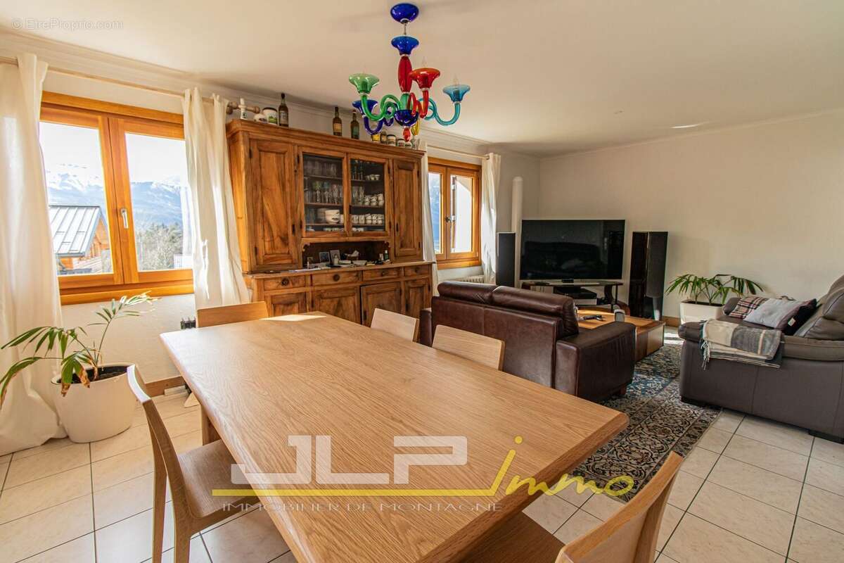 Appartement à SAINT-GERVAIS-LES-BAINS