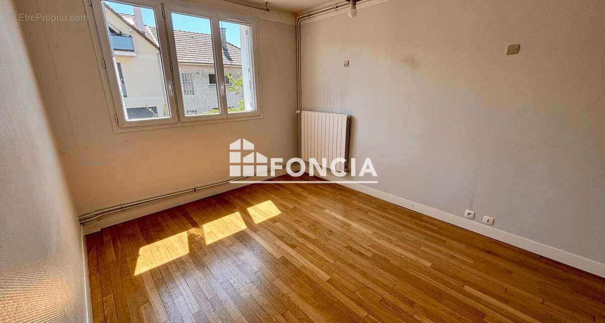 T4 familial avec jardin de copropriete_85 m2__viroflay - photo 6
