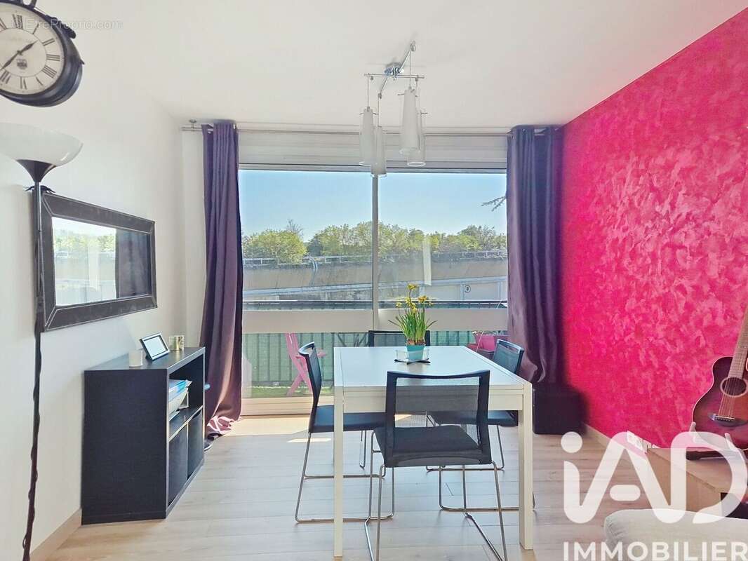 Photo 3 - Appartement à FONTENAY-LE-FLEURY