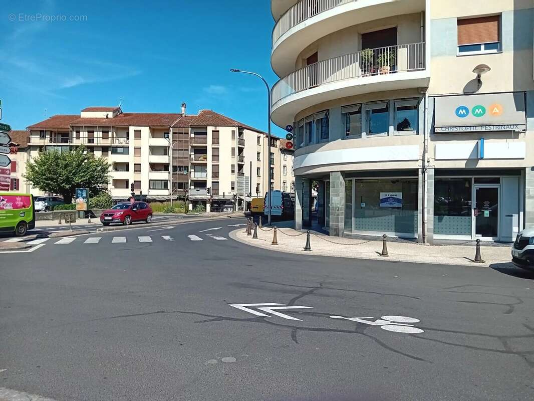 Commerce à AURILLAC