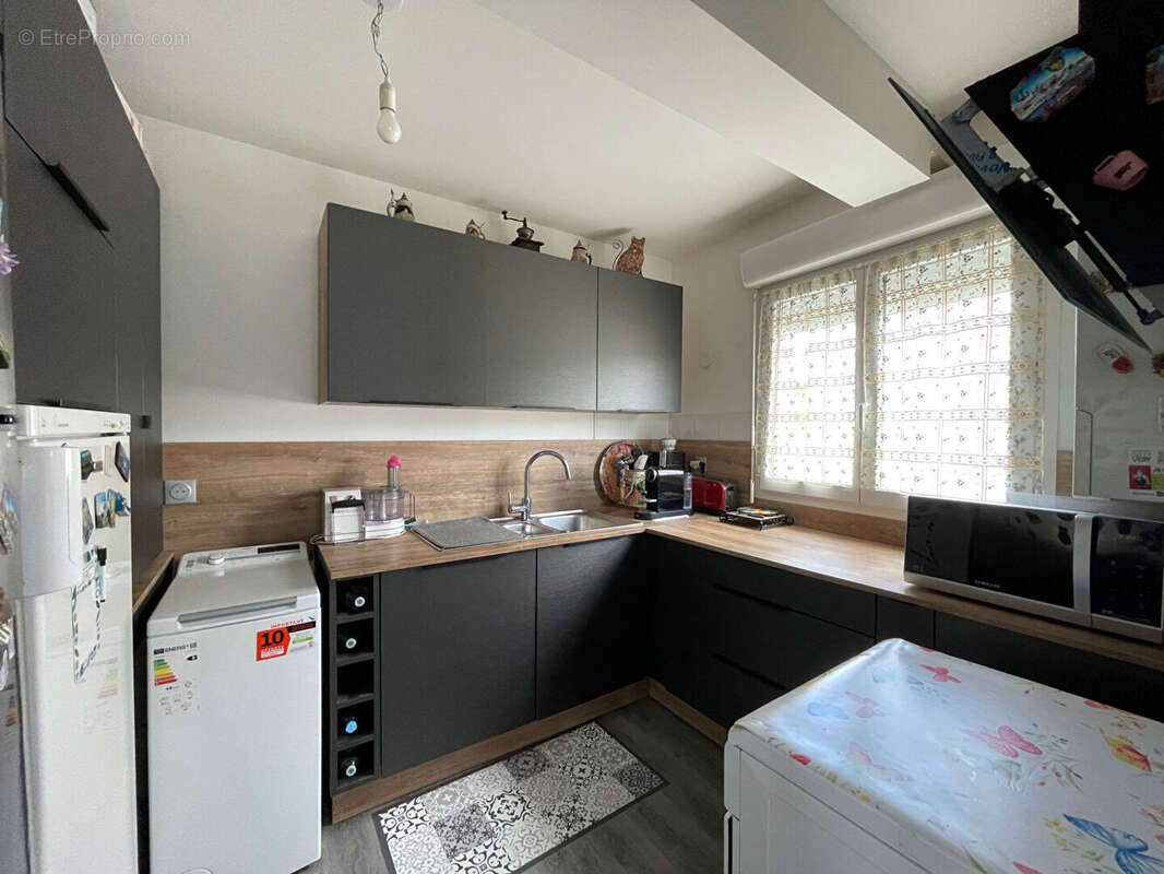 Appartement à LAMORLAYE