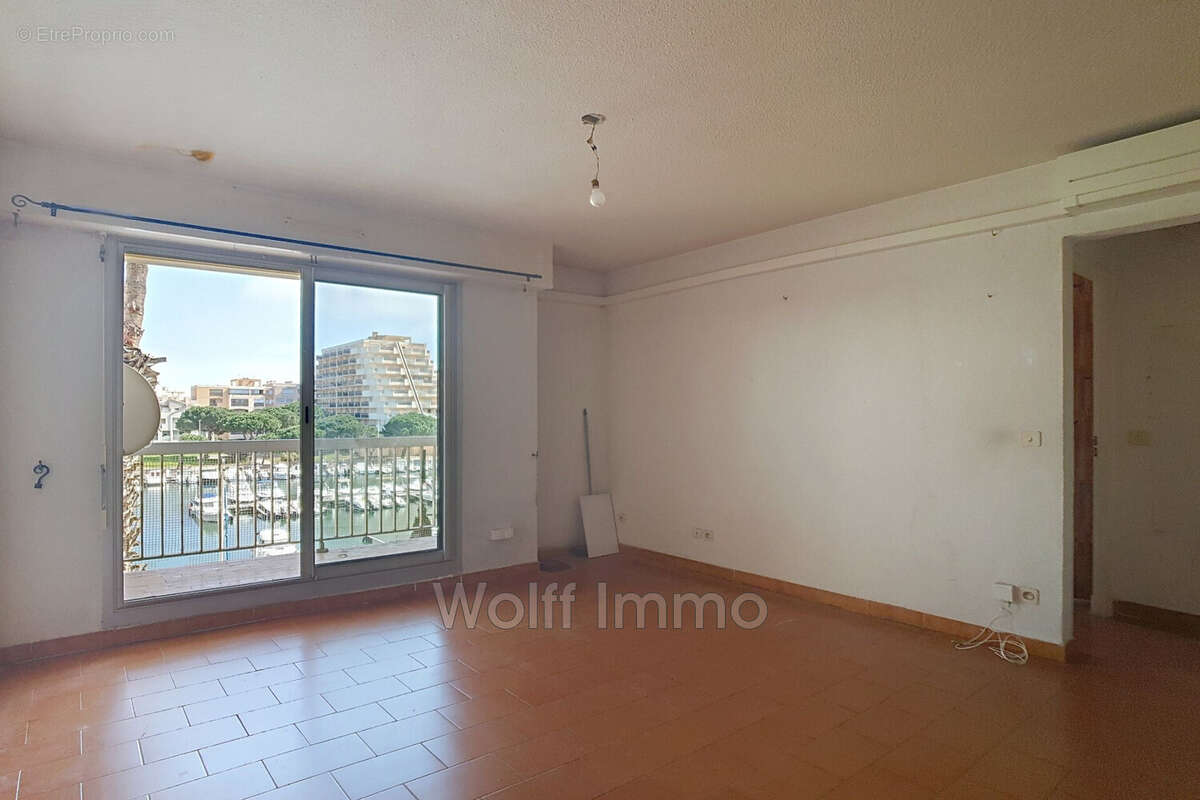 Appartement à CANET-EN-ROUSSILLON