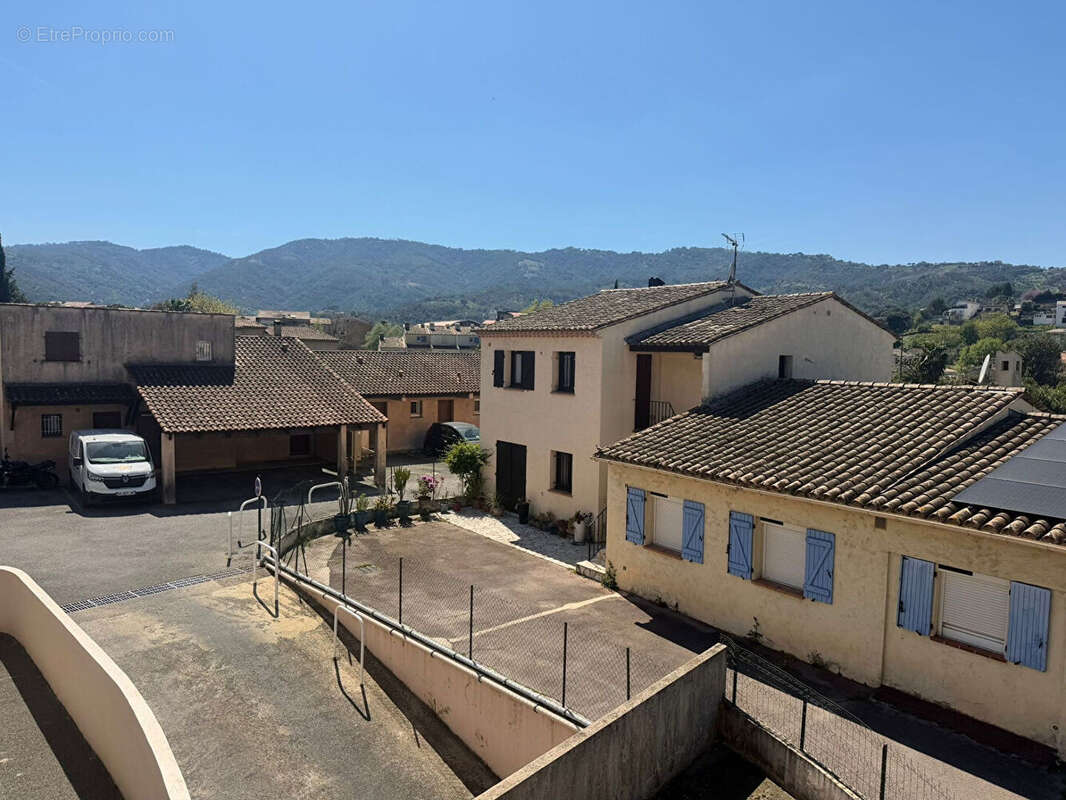 Appartement à PEGOMAS