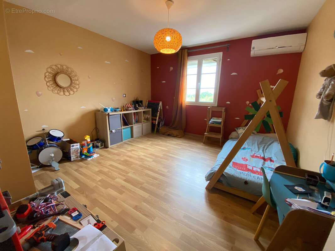 Maison à BEDARRIDES