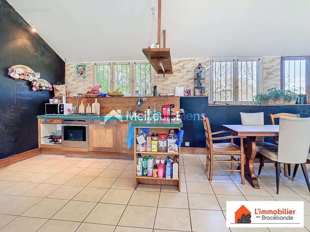 Maison à PLELAN-LE-GRAND