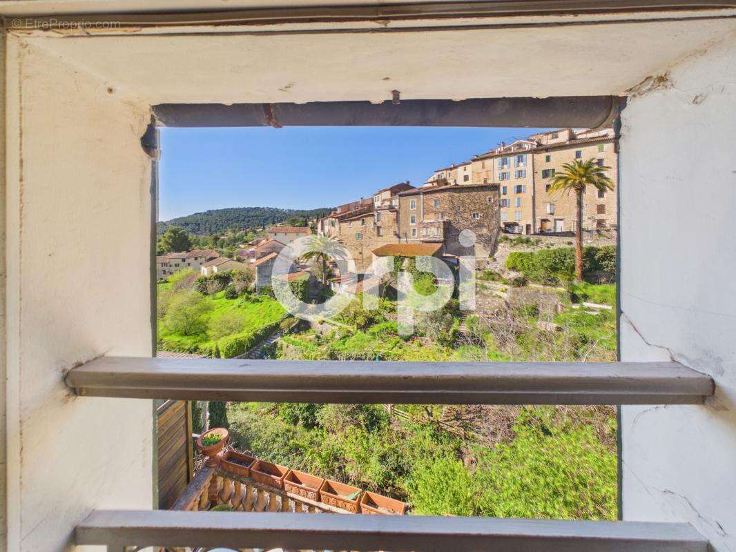 Appartement t3 / seillans village - accès facile - stationnement facile - commodités à proximité - idéal investisseurs ou premie - photo 10
