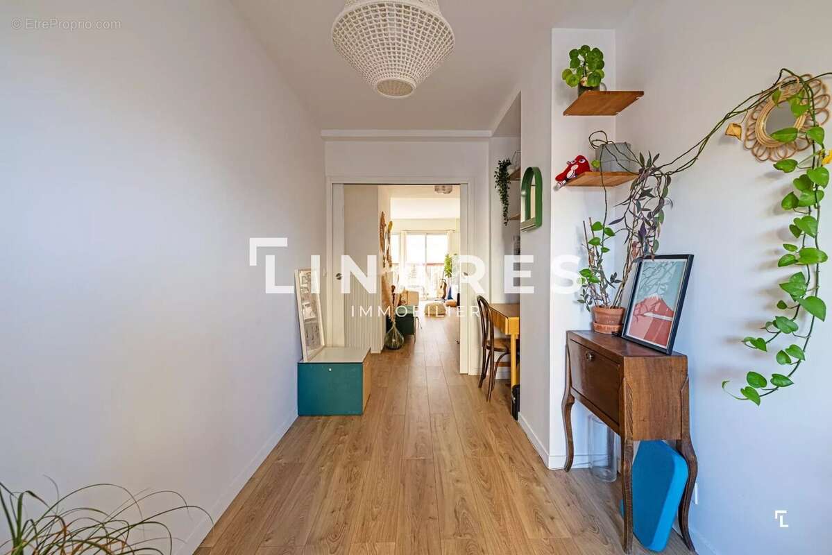 Appartement à MARSEILLE-7E