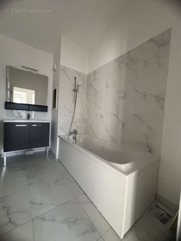 Maison à ROSNY-SOUS-BOIS