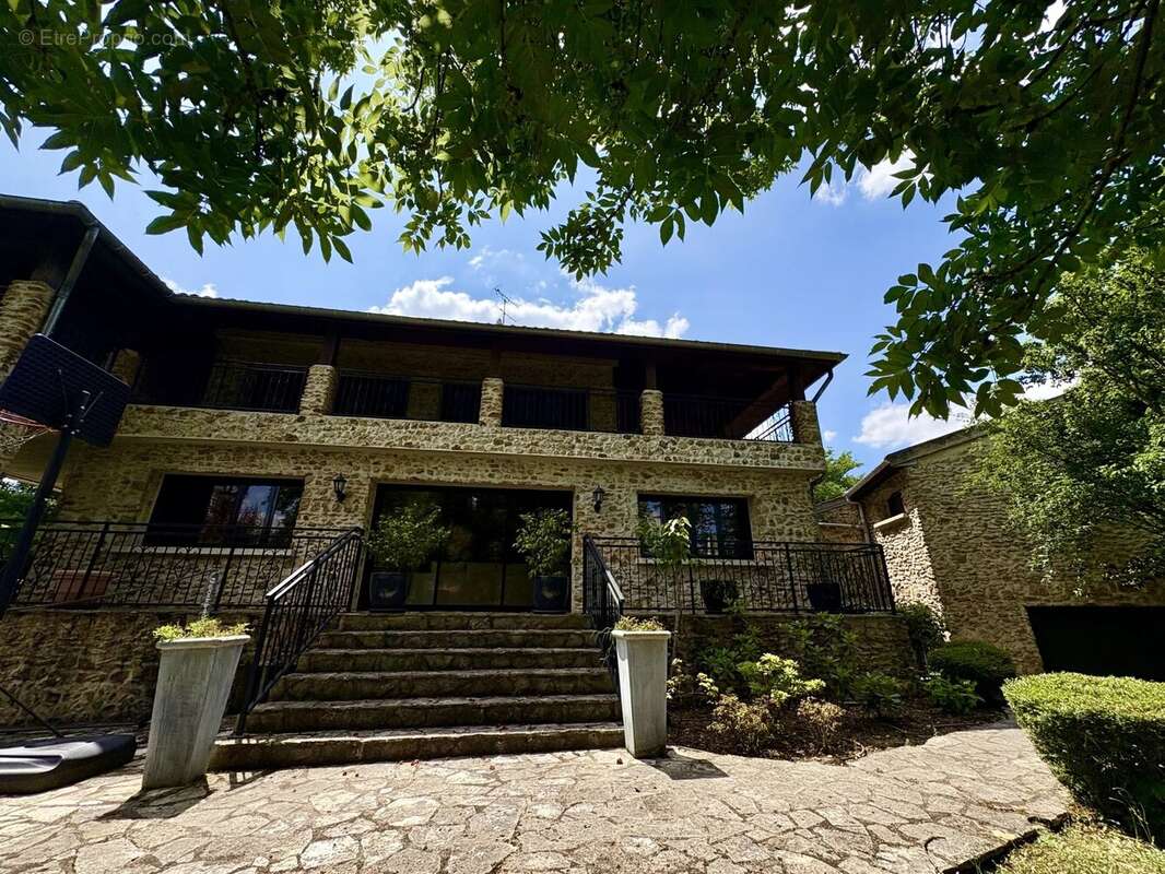 Maison à LE PLESSIS-TREVISE