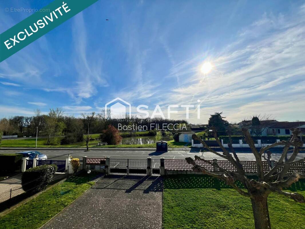 Photo 1 - Maison à ROQUETTES