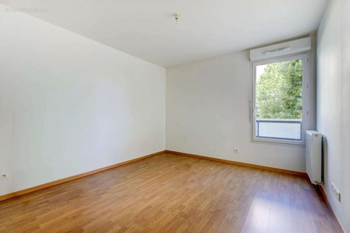 Appartement à SAINT-FONS