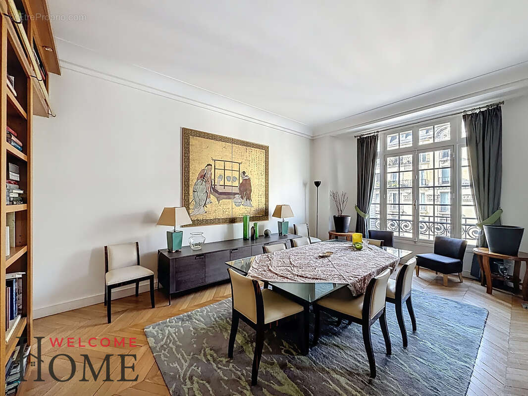 Appartement à PARIS-6E