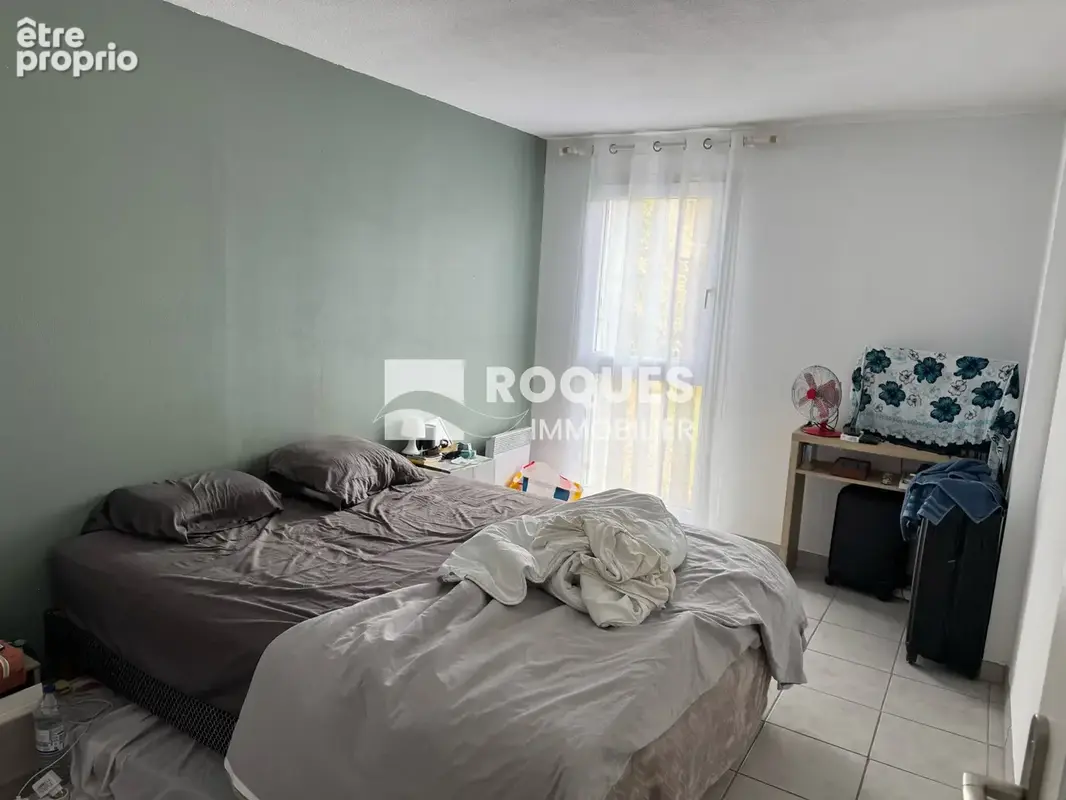 Lodève, Appartement T4 80 m2 habitables avec terrasse et garage, dans résidence de standing - photo 6