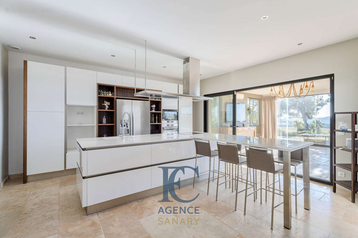 Maison à LA CADIERE-D&#039;AZUR