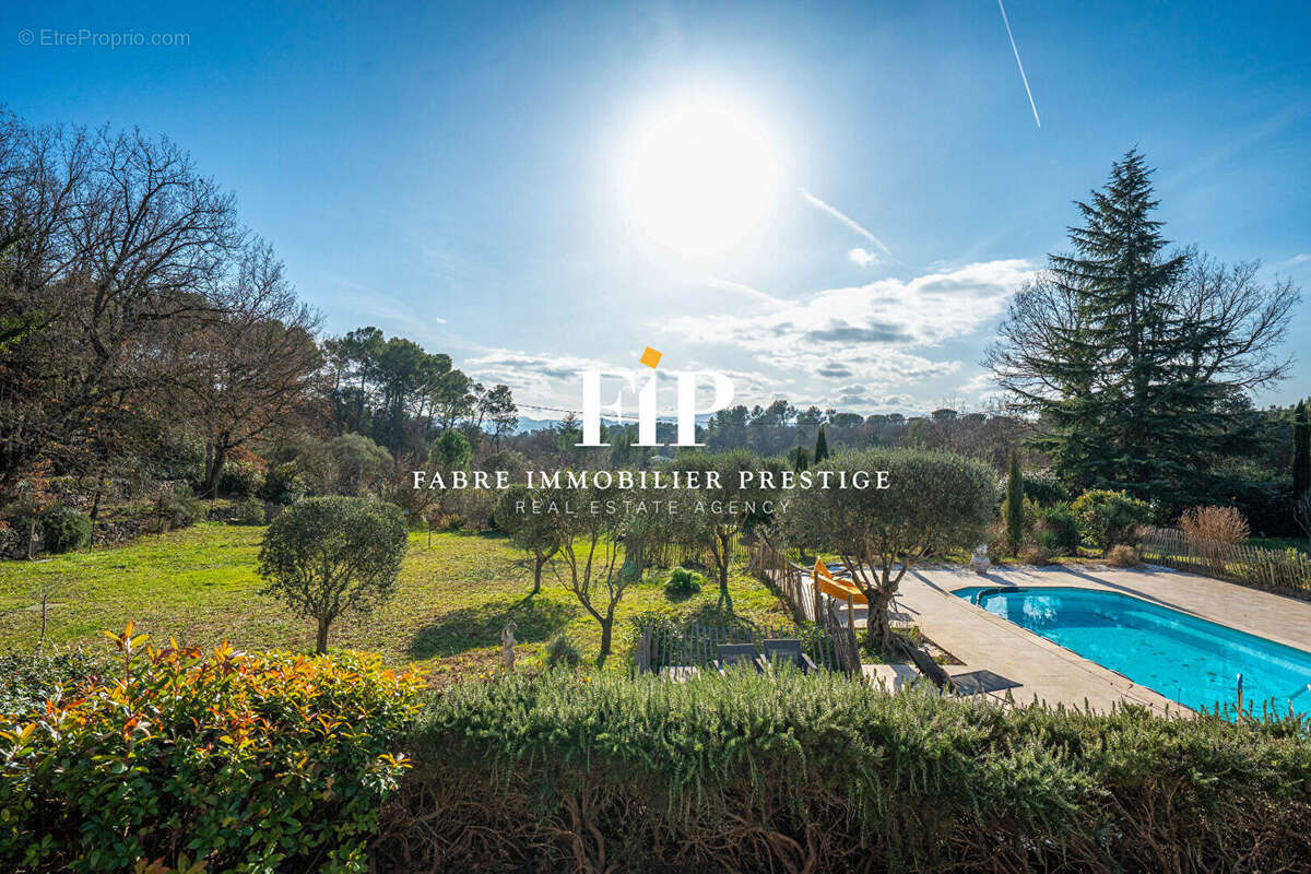 Maison à SAINT-MAXIMIN-LA-SAINTE-BAUME
