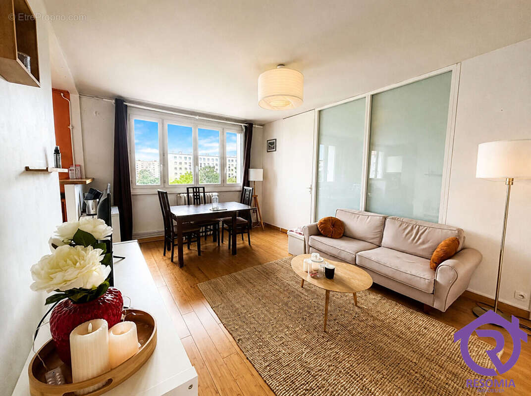 Appartement à CHATILLON