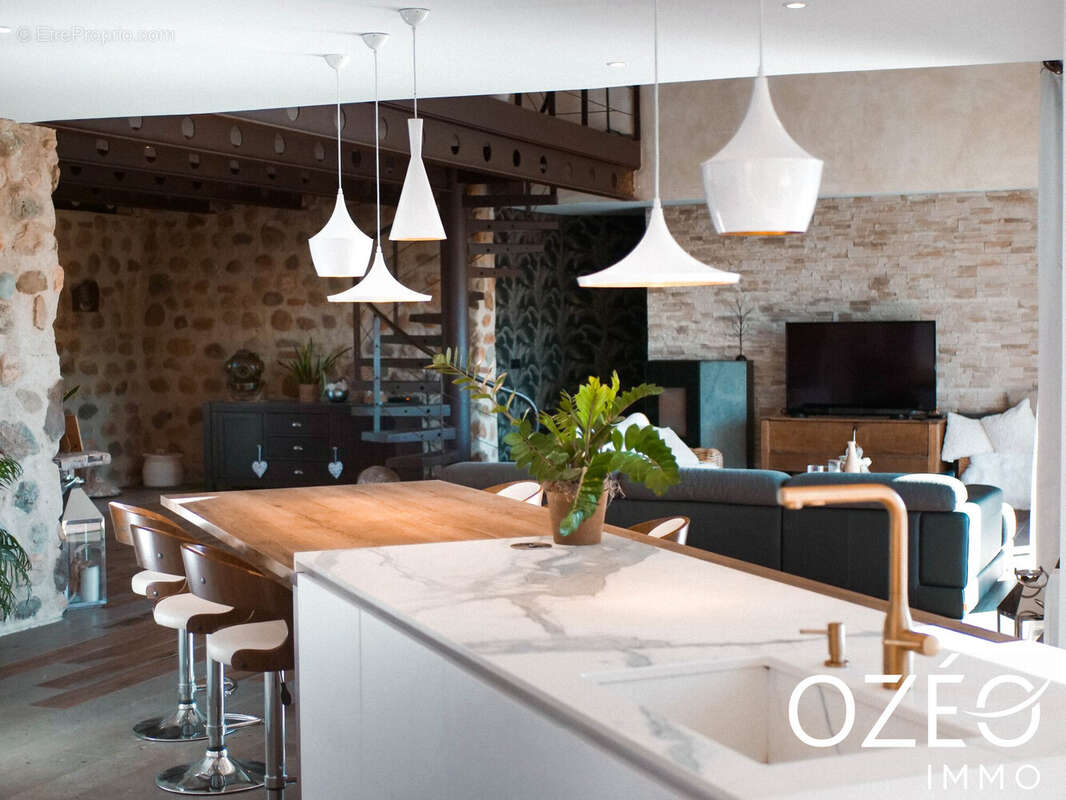 Maison à SAINT-FELIU-D&#039;AVALL