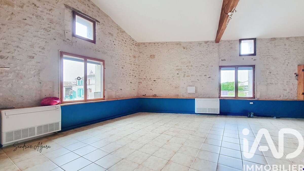 Photo 8 - Maison à SAINT-DIZANT-DU-GUA