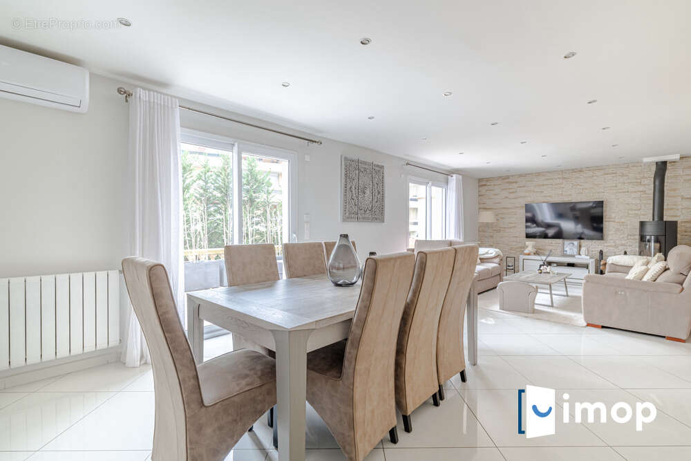 Maison à LIVRY-GARGAN