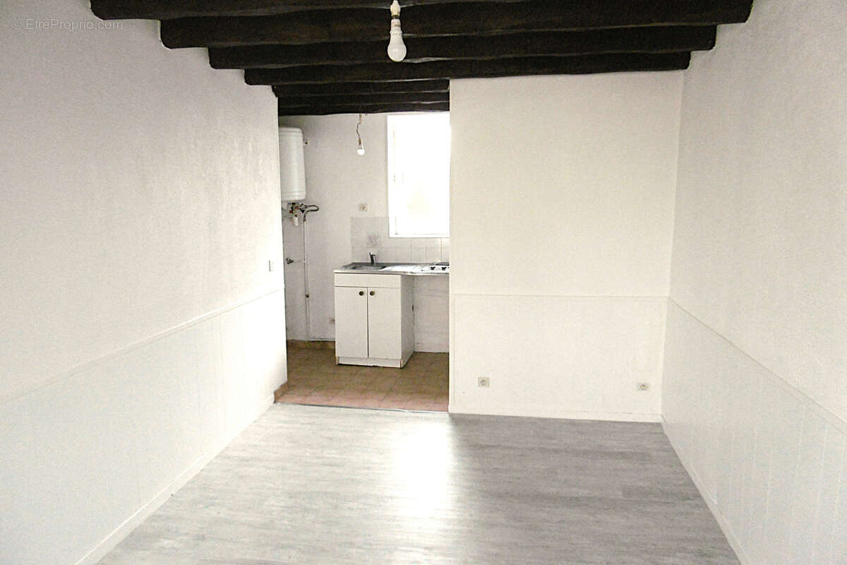 Appartement à VEMARS