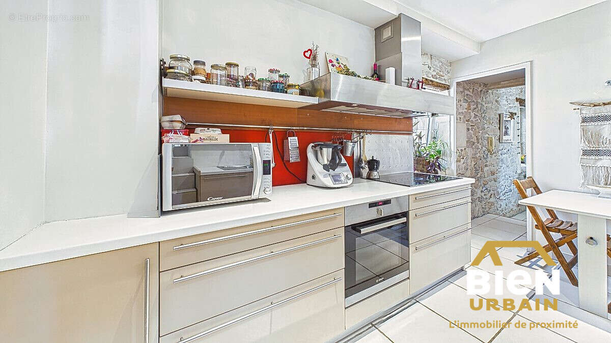 Appartement 109 m² à Nimes  - photo 6