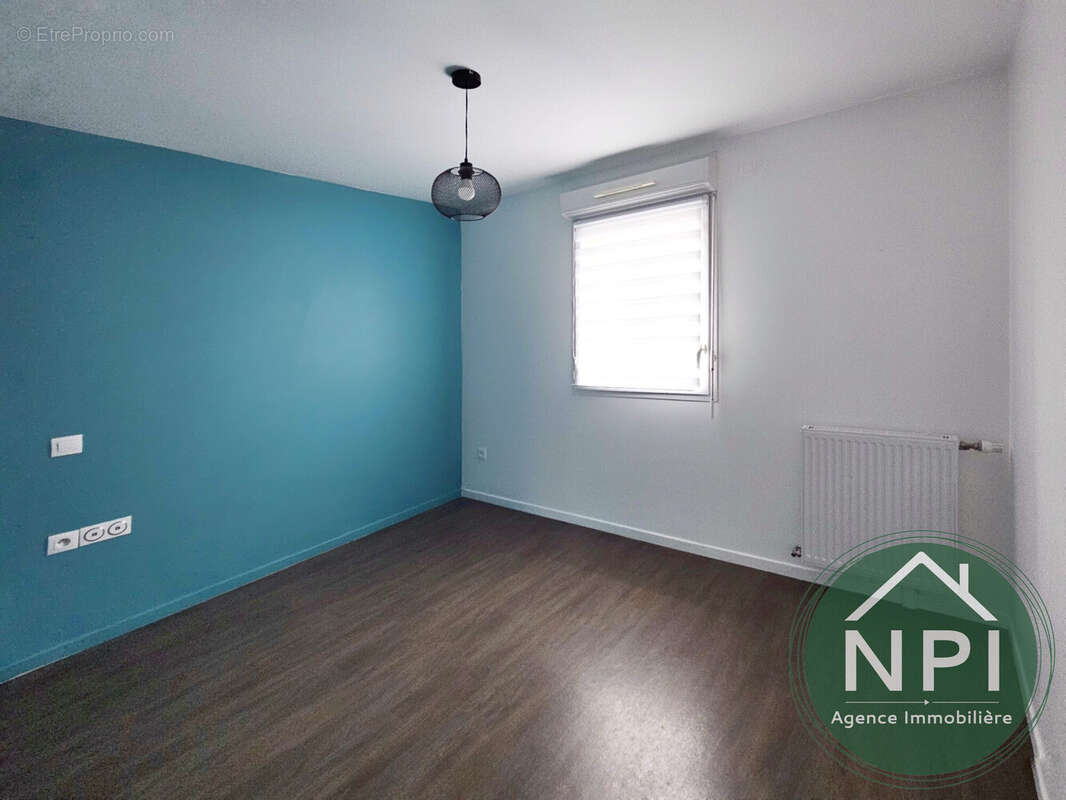 Maison à VAUX-LE-PENIL