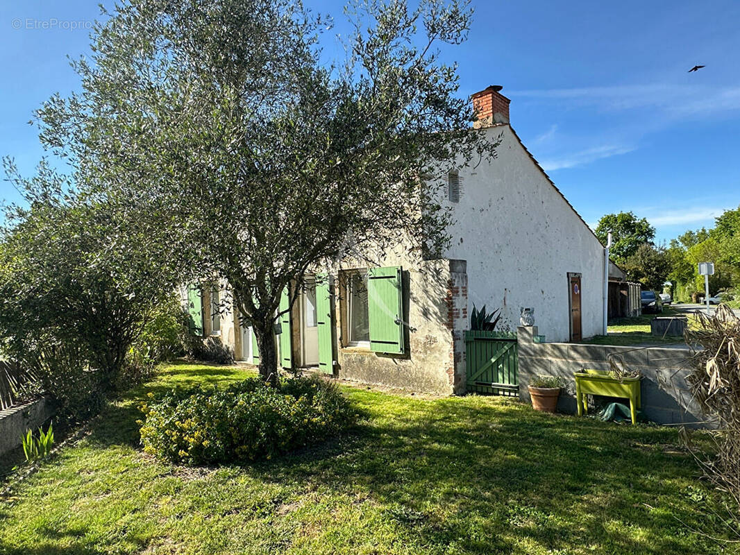 Maison à MACHE
