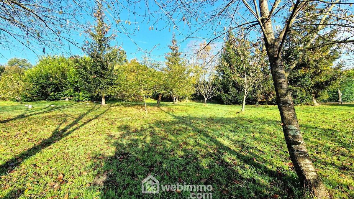 Beau terrain à bâtir d'une surface de 957 m² - Terrain à LAON