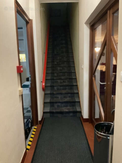 Commerce à MONTHUREUX-SUR-SAONE