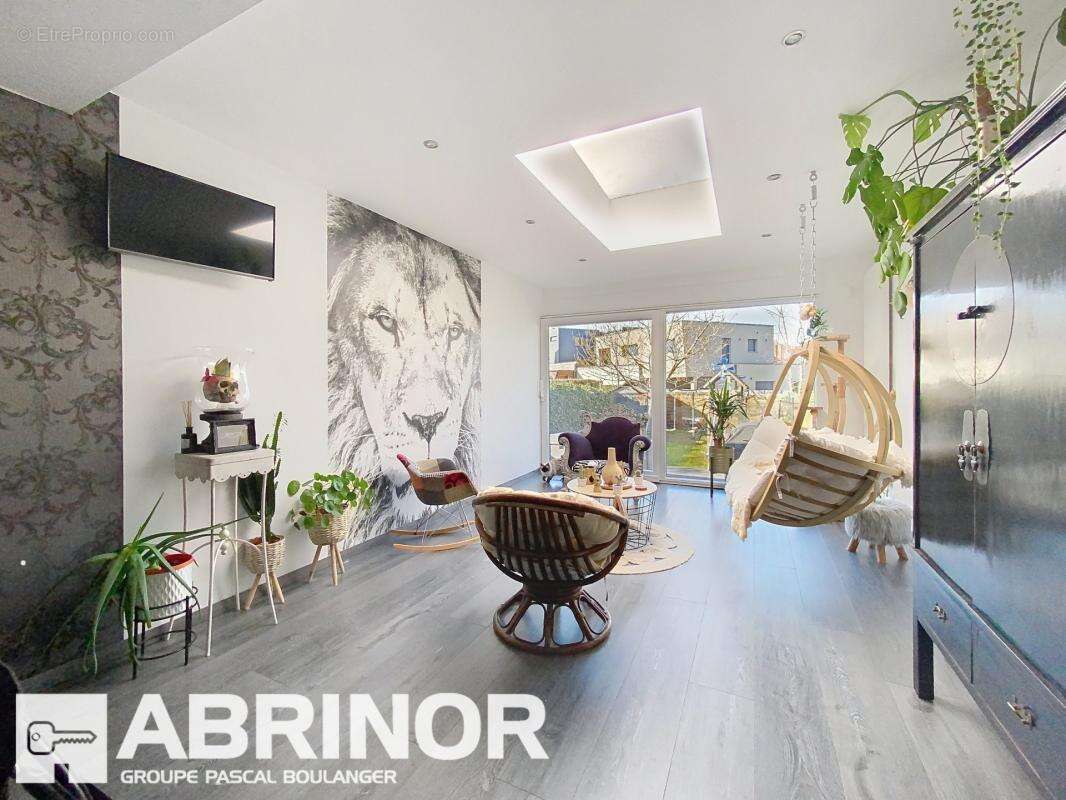 Maison à WATTIGNIES