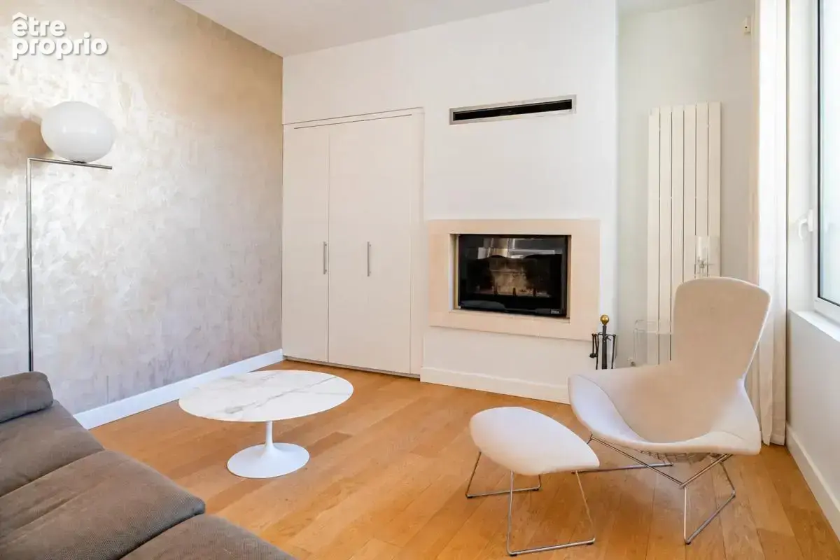 Maison de 9 pièces de 185 m² à Eysines - photo 9