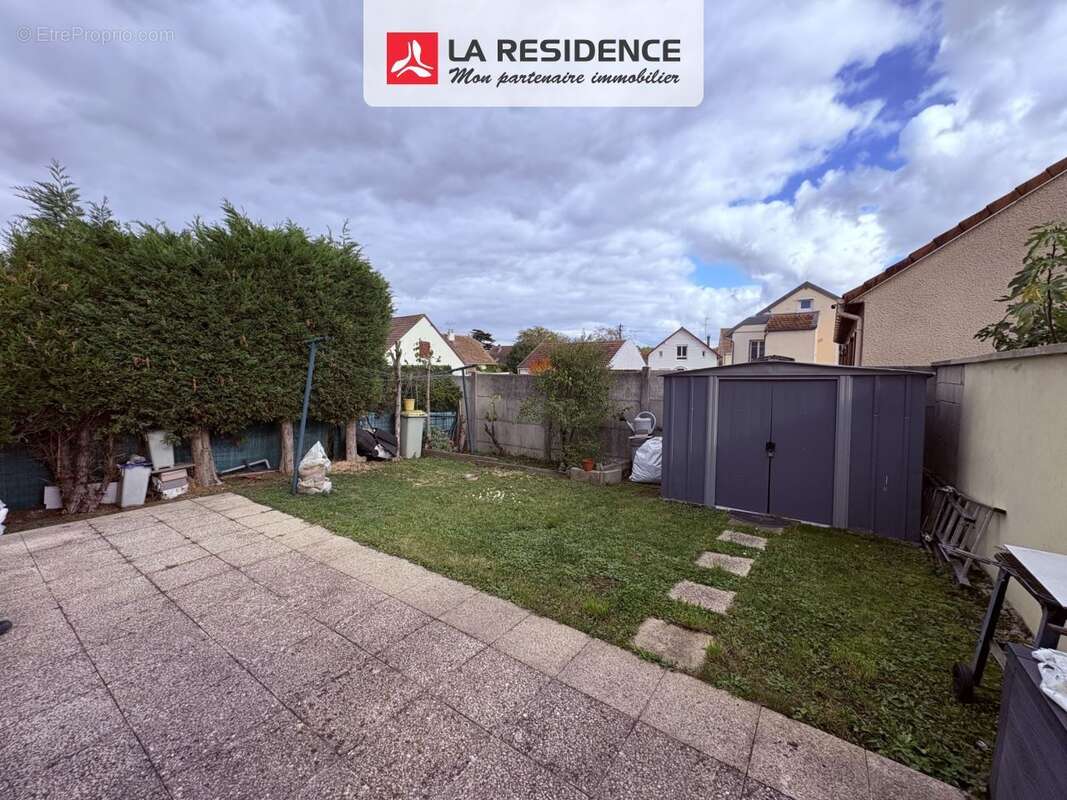 Maison à LES MUREAUX