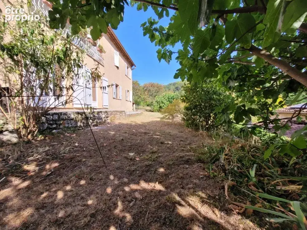GRASSE,  Maison Individuelle en 2 Appartements indépendants, Terrasses, Piscine  Garage, Terrain - photo 2