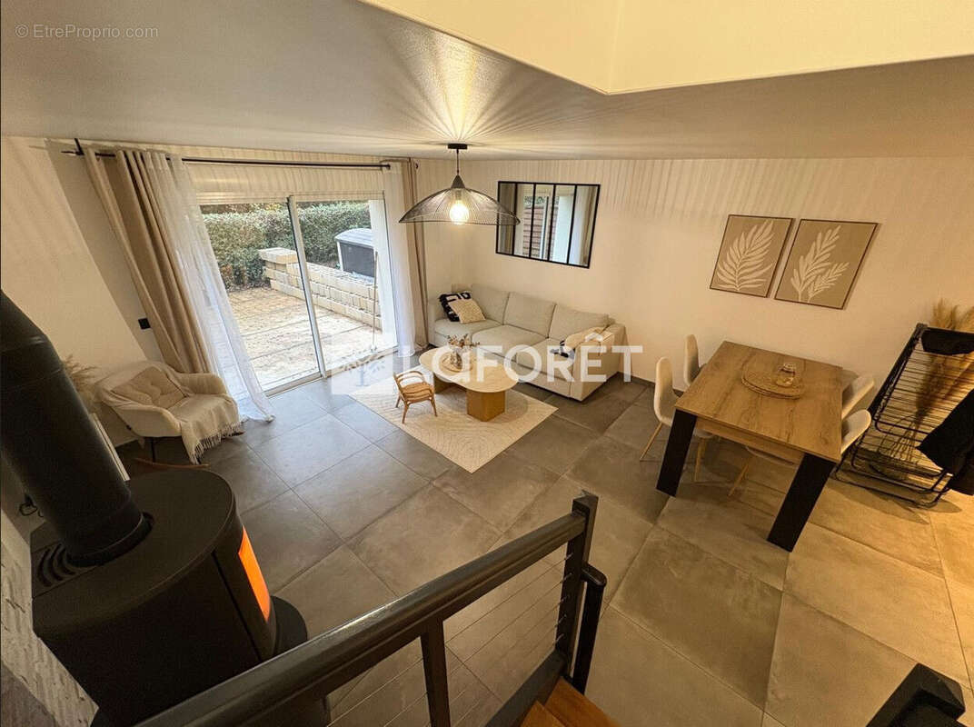 Maison à PONTAULT-COMBAULT