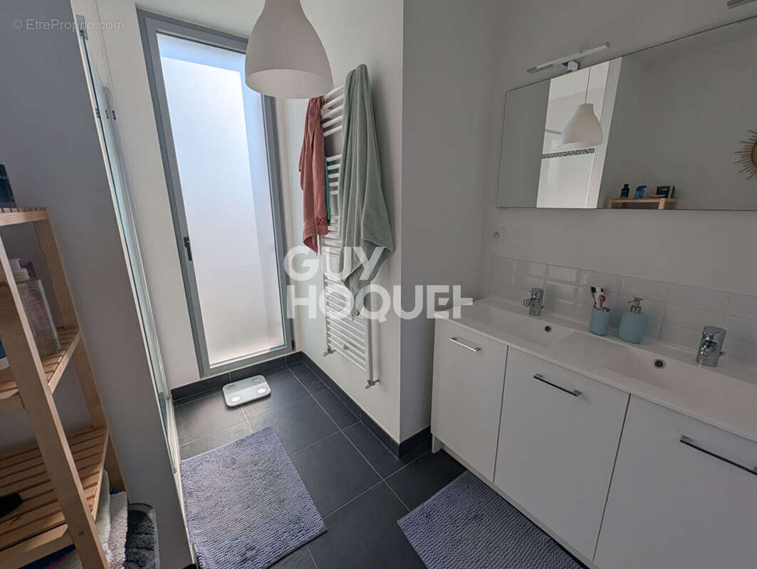 Maison à CHATEAU-GONTIER