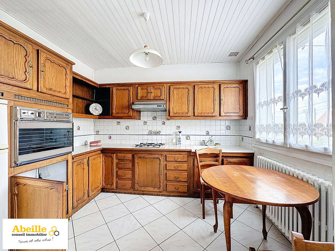 Maison à SAINT-CHERON