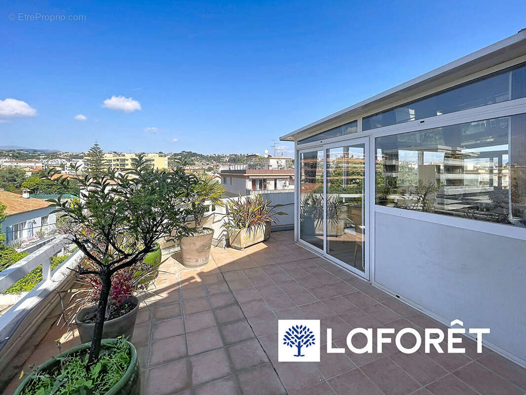 Bien d'exception - duplex toit-terrasse vue mer - secteur vespins - cagnes sur mer - photo 16