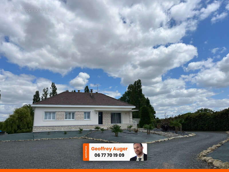 Maison à SAINTE-VERGE