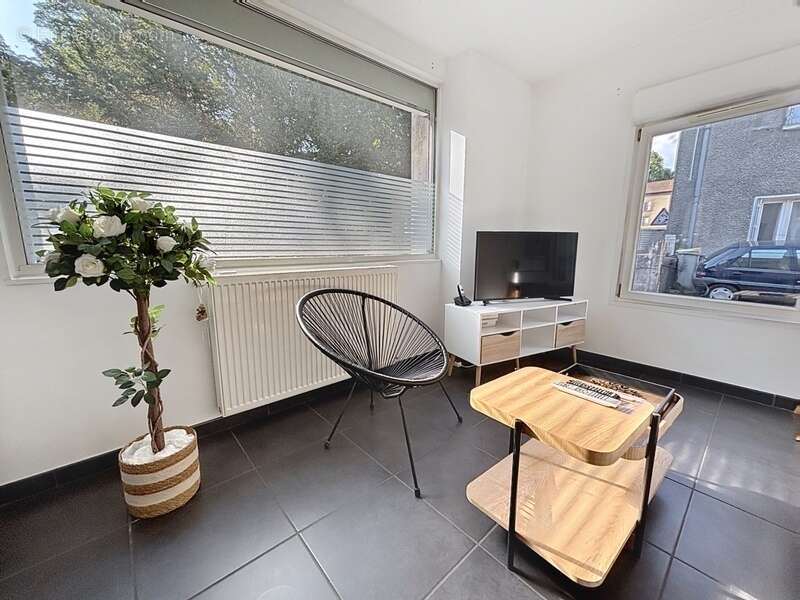 Appartement à BOURGOIN-JALLIEU