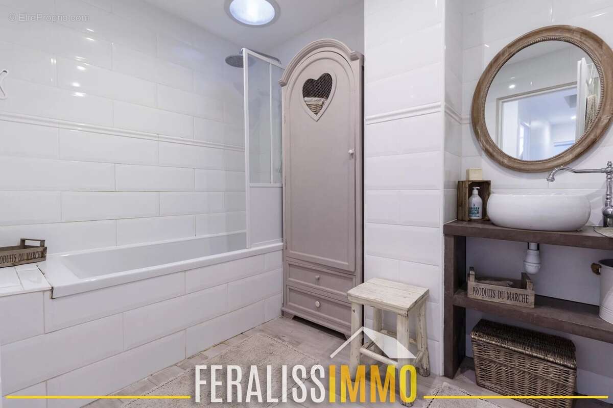 Maison à NEUVILLE-SUR-OISE