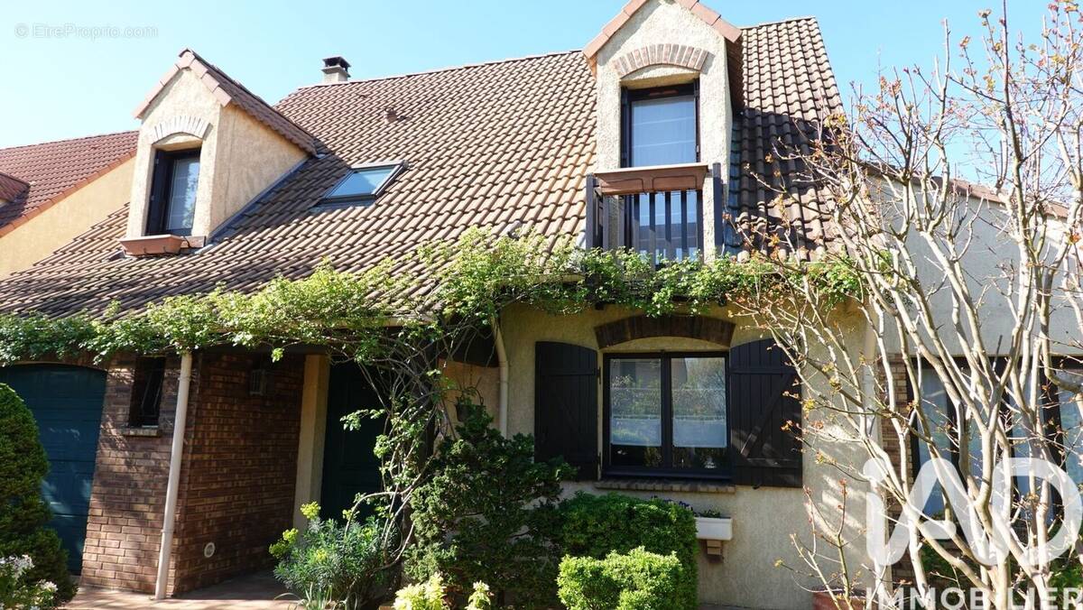 Photo 1 - Maison à MONTGERON