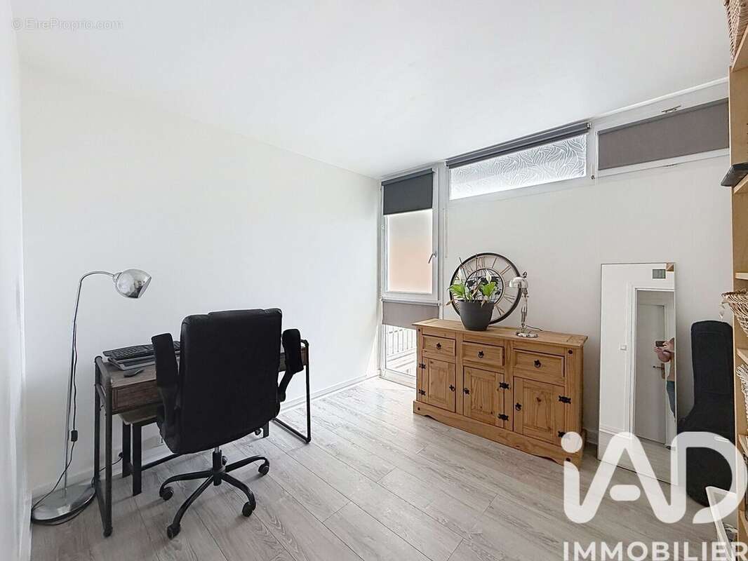 Photo 6 - Appartement à SAINT-MAUR-DES-FOSSES